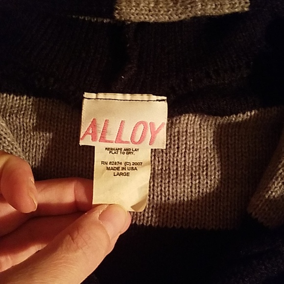 Vintage hooded sweater - Picture 5 of 6